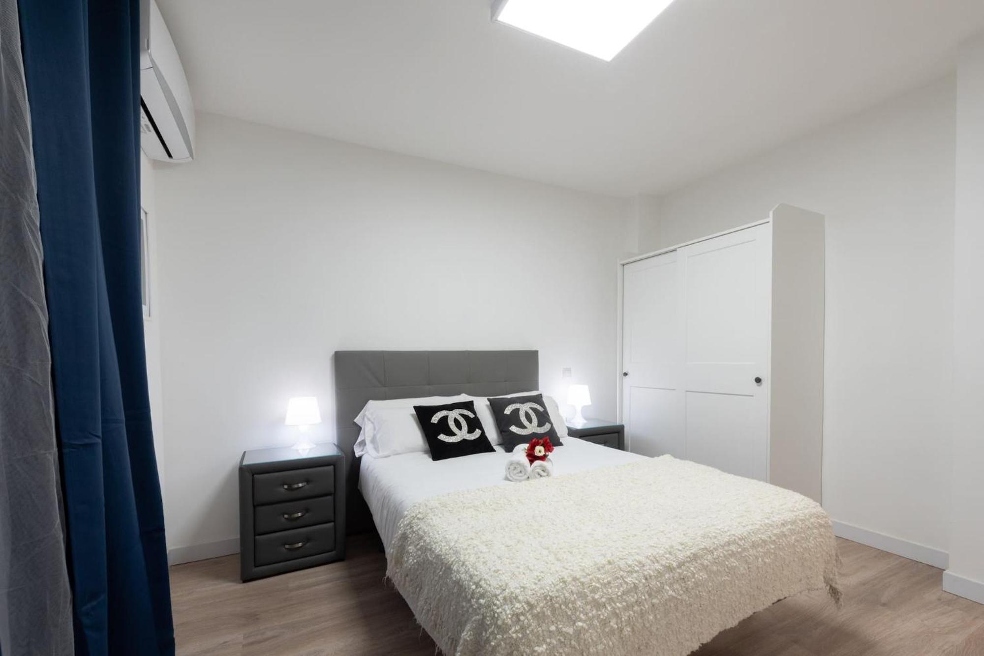 Apartamentos Day Madrid Santo Domingo Centro Gran Via Sol Malasana Eksteriør bilde